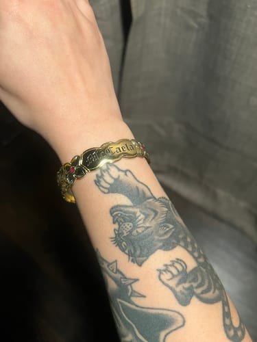 Customer photo review of Hau'oli Heirloom Birthstone Bangle