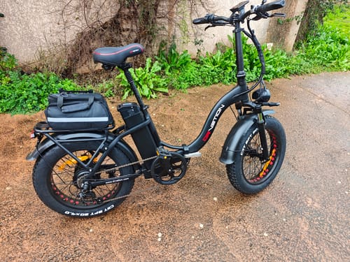 Customer photo review of 🎁 Cycling gift pack（Backpack,Lock,PhoneHolder,Waterproof Cover,Pump) (100% off)