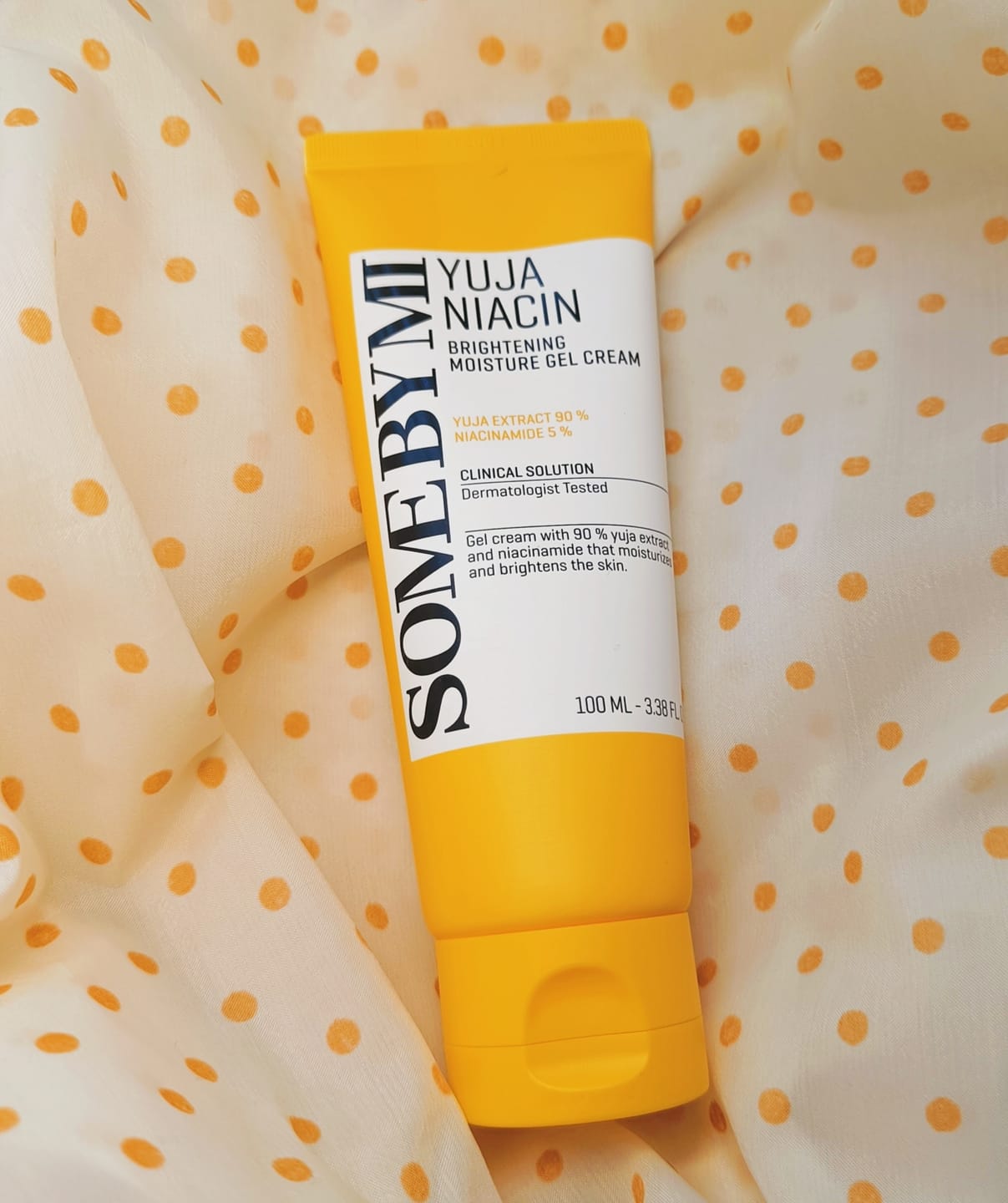 Customer photo review of Krēms-gels ar yuzu priekš  toņa izlīdzināšanai Some By Mi Yuja Niacin Brightening Moisture Gel Cream