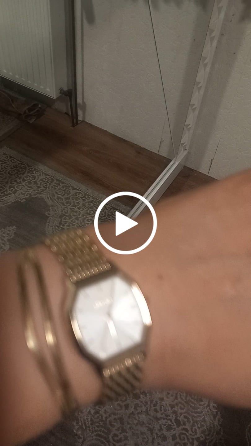 Customer video review of Julia Gold White