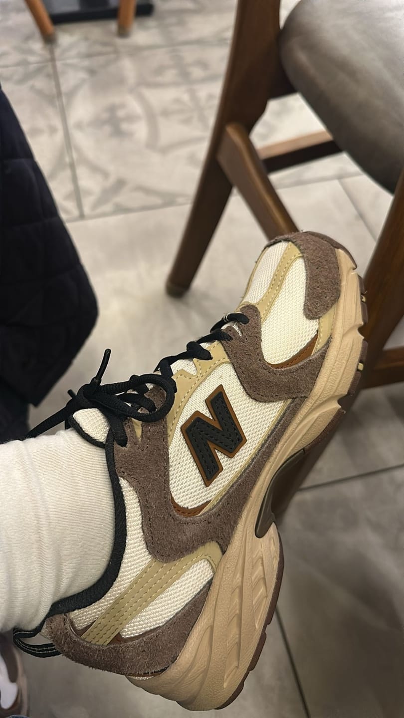 Customer photo review of New Balance 530 Dark Mushroom/Incense/Linen MR530SNC