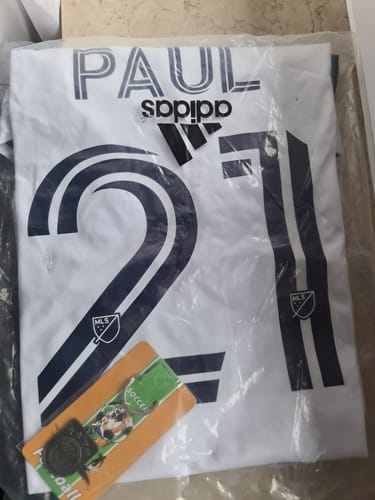 Customer photo review of Thomas Müller Vancouver Whitecaps New Season Home Soccer Kit Jersey Trikot Soccer Shirt