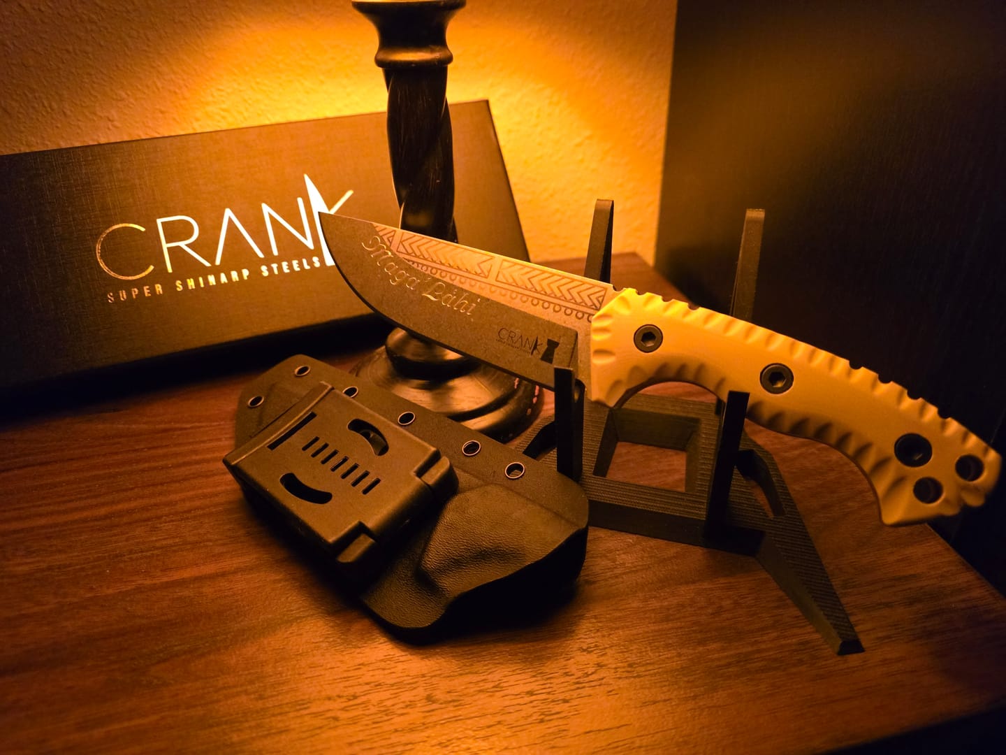 Customer photo review of ACHUGAO TACTIKU – Heavy Duty Hunting & Tactical Knife
