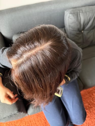 Reseña con foto de un cliente sobre Henna Jamila Hair -  Cobrizo Natural y Duradero  👩🏼‍🦰