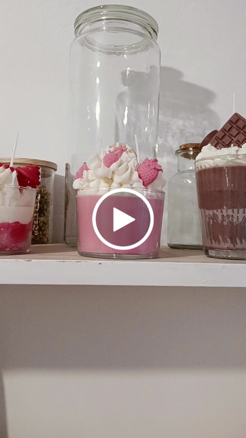Customer video review of Fragancia CINNAMON ROLLS