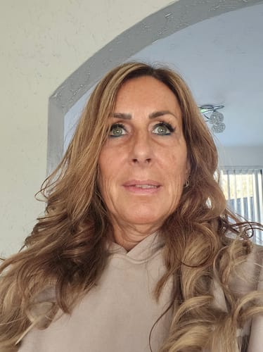 Customer photo review of Remy Human Hair Invisible Wire Extension - Hot Toffee