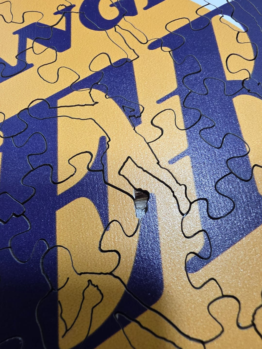 Customer photo review of Los Angeles Lakers™ - Wooden Puzzle