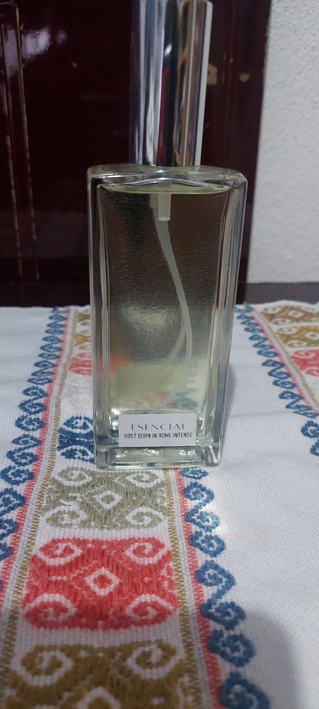 Customer photo review of H057 Inspirado en: Valentino Uomo Born In Roma Intense - Valentino