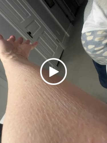 Customer video review of Besque® Magic Body Oil - 100ml