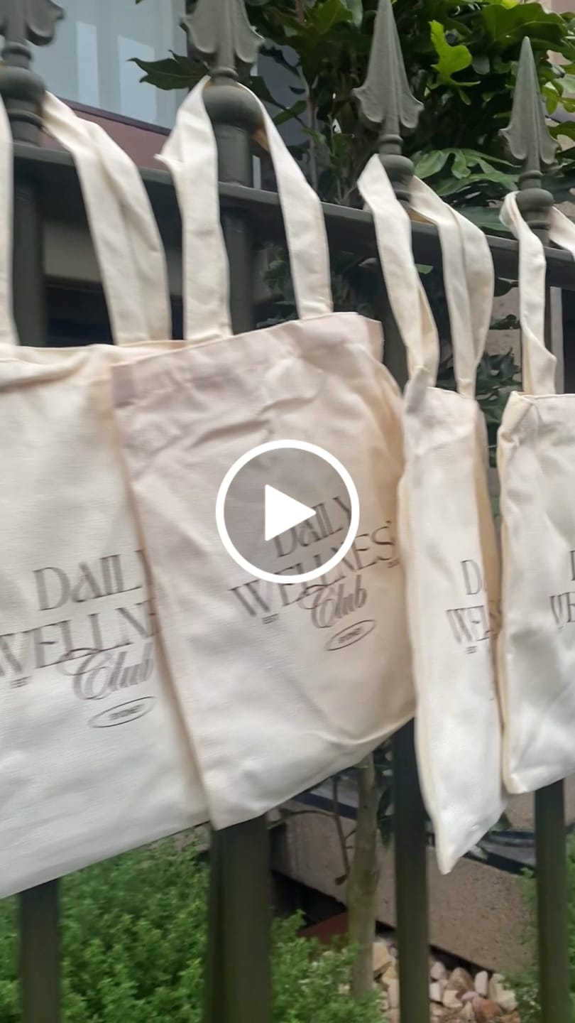 Customer video review of Glow Walk: Mrs Macquarie's Chair - 16th January 2025