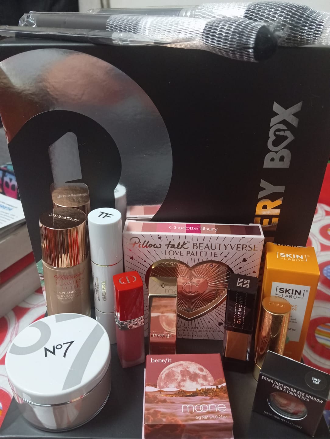 Customer photo review of Mystery Box LIVE #7 |