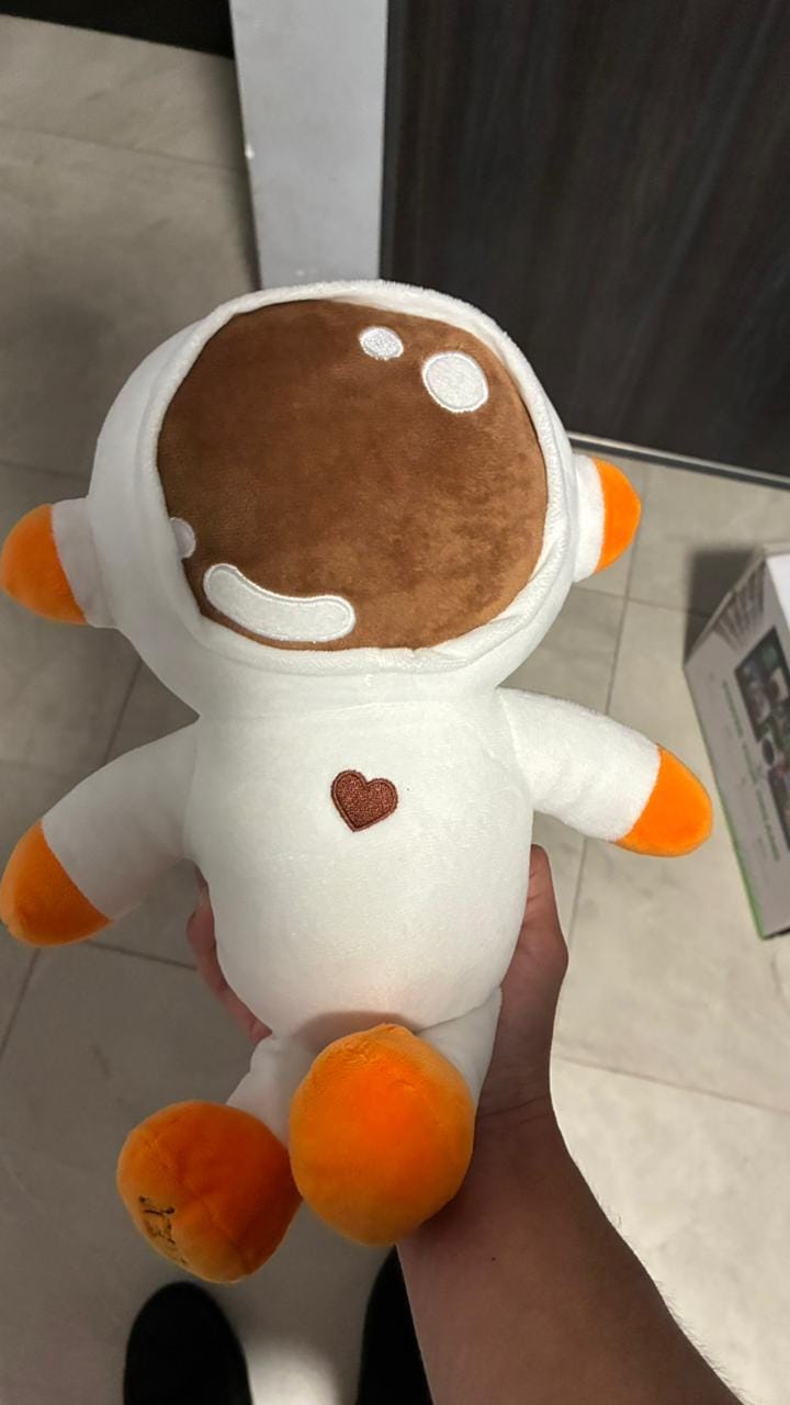 Customer photo review of Peluche Ivan Cornejo