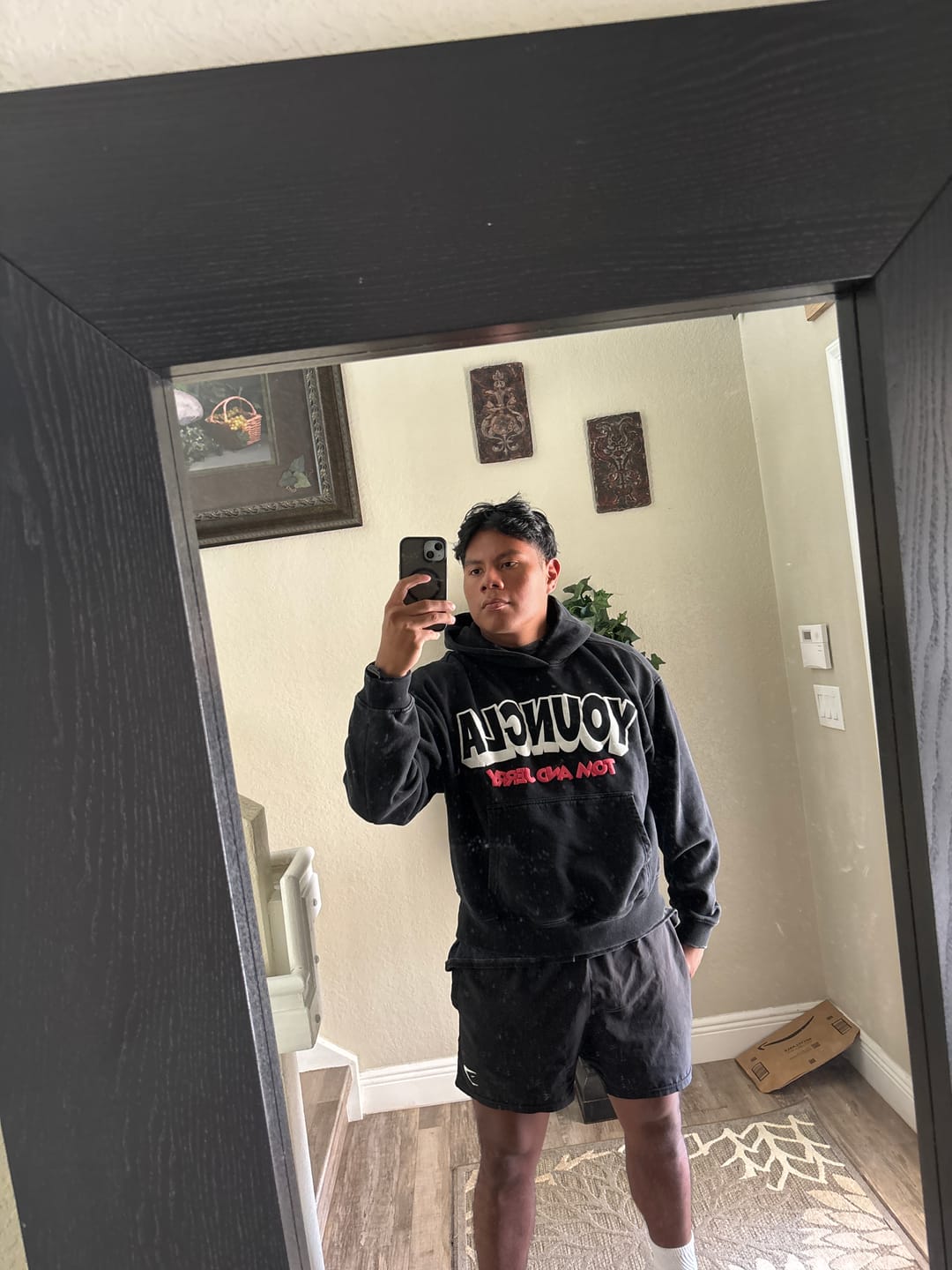 Customer photo review of 5047 - Tom & Jerry Pullover