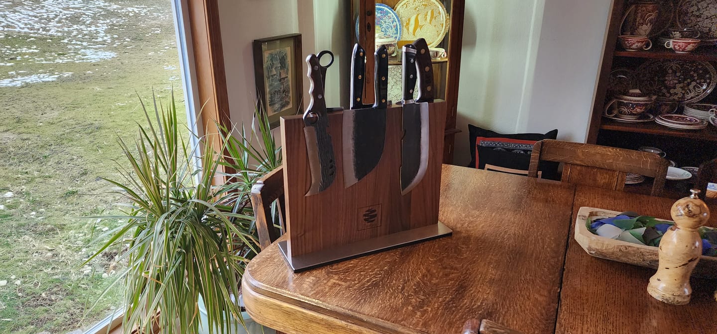 Customer photo review of Walnut Magnetic Knives Holder
