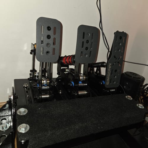 Customer photo review of Simsonn Plus X Racing Simulation Pedal with Haptic Reactor Optional