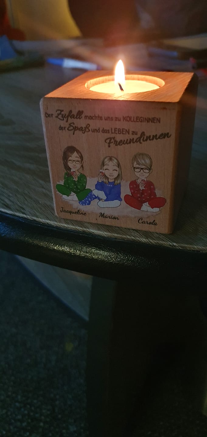Customer photo review of Herzensmenschen - Personalisierter Kerzenwürfel