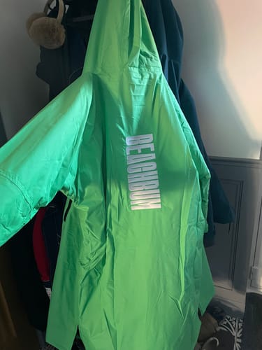 Customer photo review of BEACHBUM BROBE - TOUCAN GREEN
