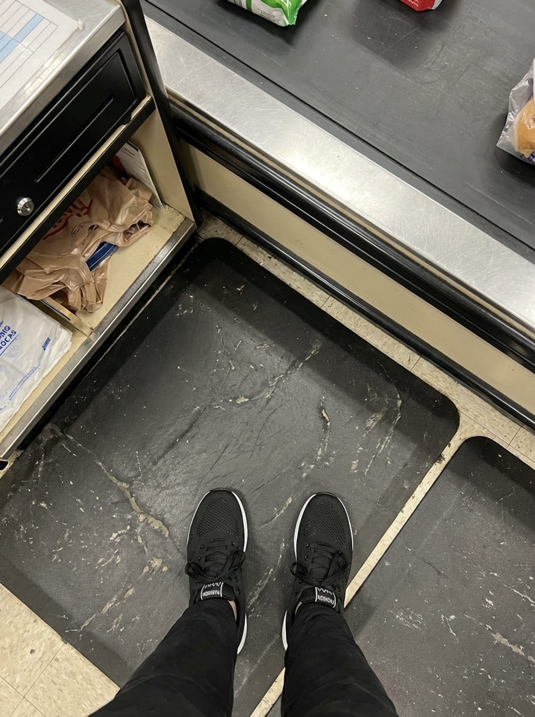 Customer photo review of Orthora™ Pro – 12-Hour Shift Shoes for All-Day Foot, Knee & Back Pain Relief (BOGO)
