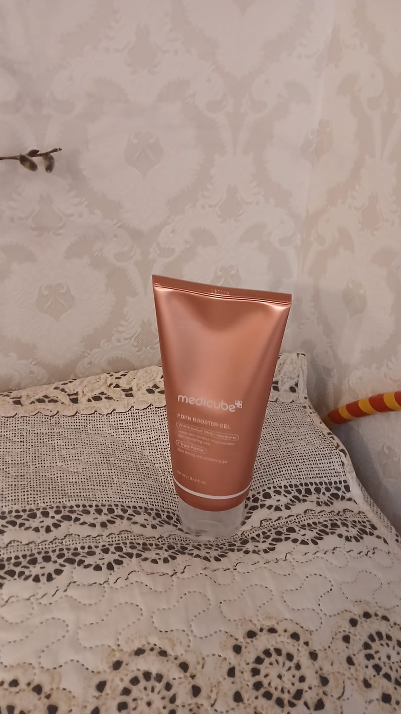 Customer photo review of Gels-būsteris ar PDRN mikrostrāvas ierīcei Medicube PDRN Booster Gel