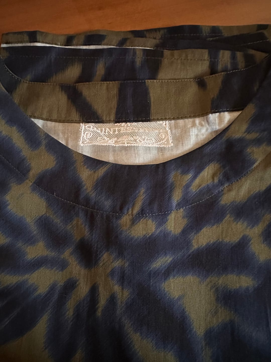 Customer photo review of Blouse Naomie -  satin de coton Ondée botanique