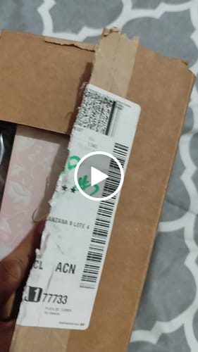 Reseña con vídeo de un cliente sobre Perfume Lattafa Yara EDP