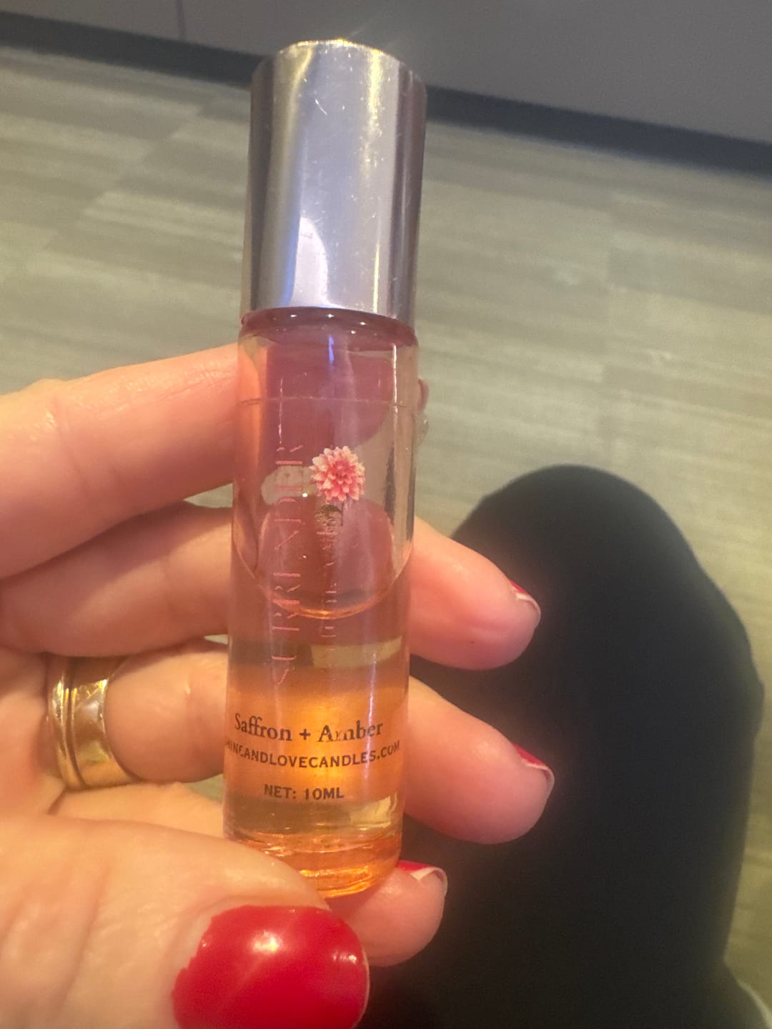 Customer photo review of Saffron Amber Room Spray