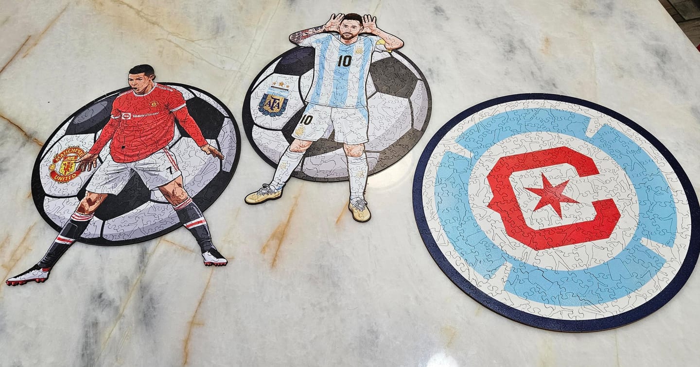 Customer photo review of Chicago Fire® Logo - Wooden Puzzle