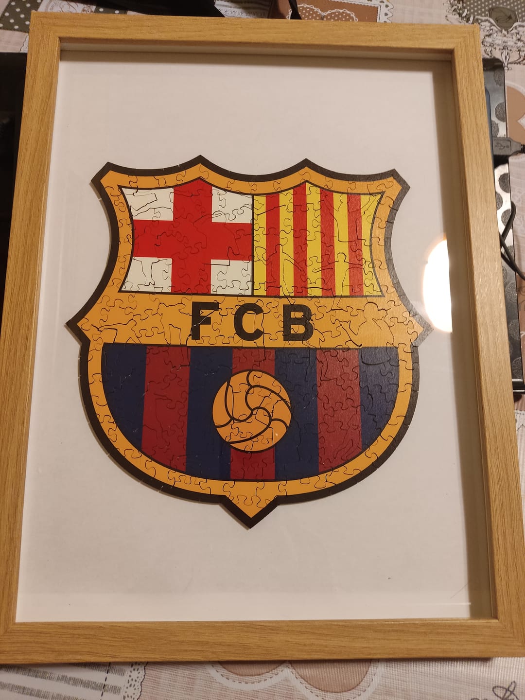 Customer photo review of FC Barcelona® Logo - Puzzle de Madera