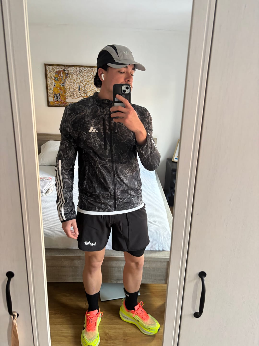 Customer photo review of The Ultimate 2-1 Running Short (2026)