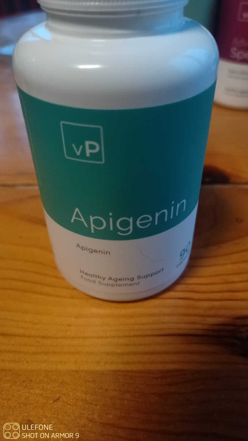 Customer photo review of Apigenin