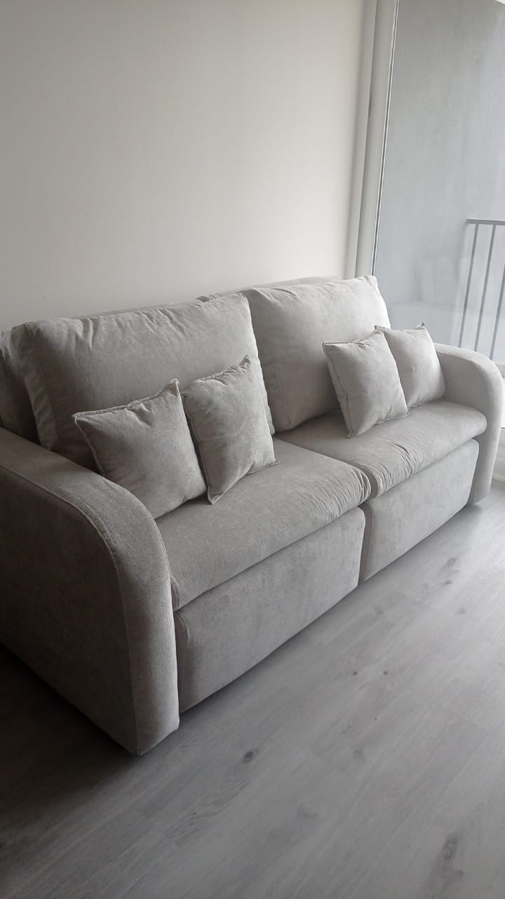 Customer photo review of Sofá cama Toscana