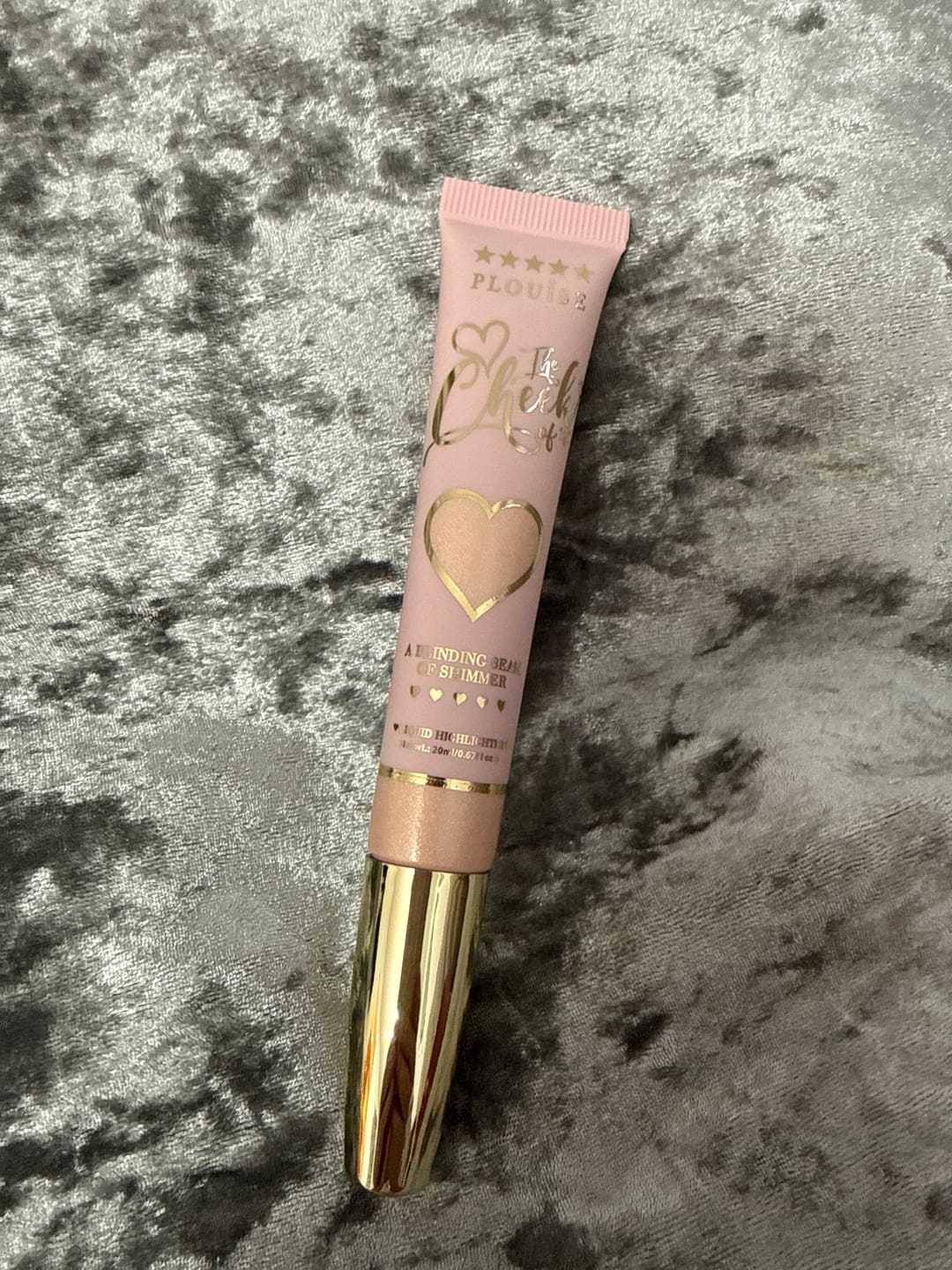 Customer photo review of P.Louise Cheek Of It Liquid Highlighter