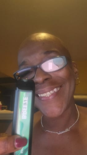 Customer photo review of Breeze Pro Disposable Vape