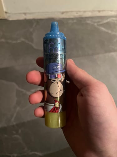 Customer photo review of Fumot - Tornado 15K - Puff Jetable / Vape Disposable 2% Nicotine