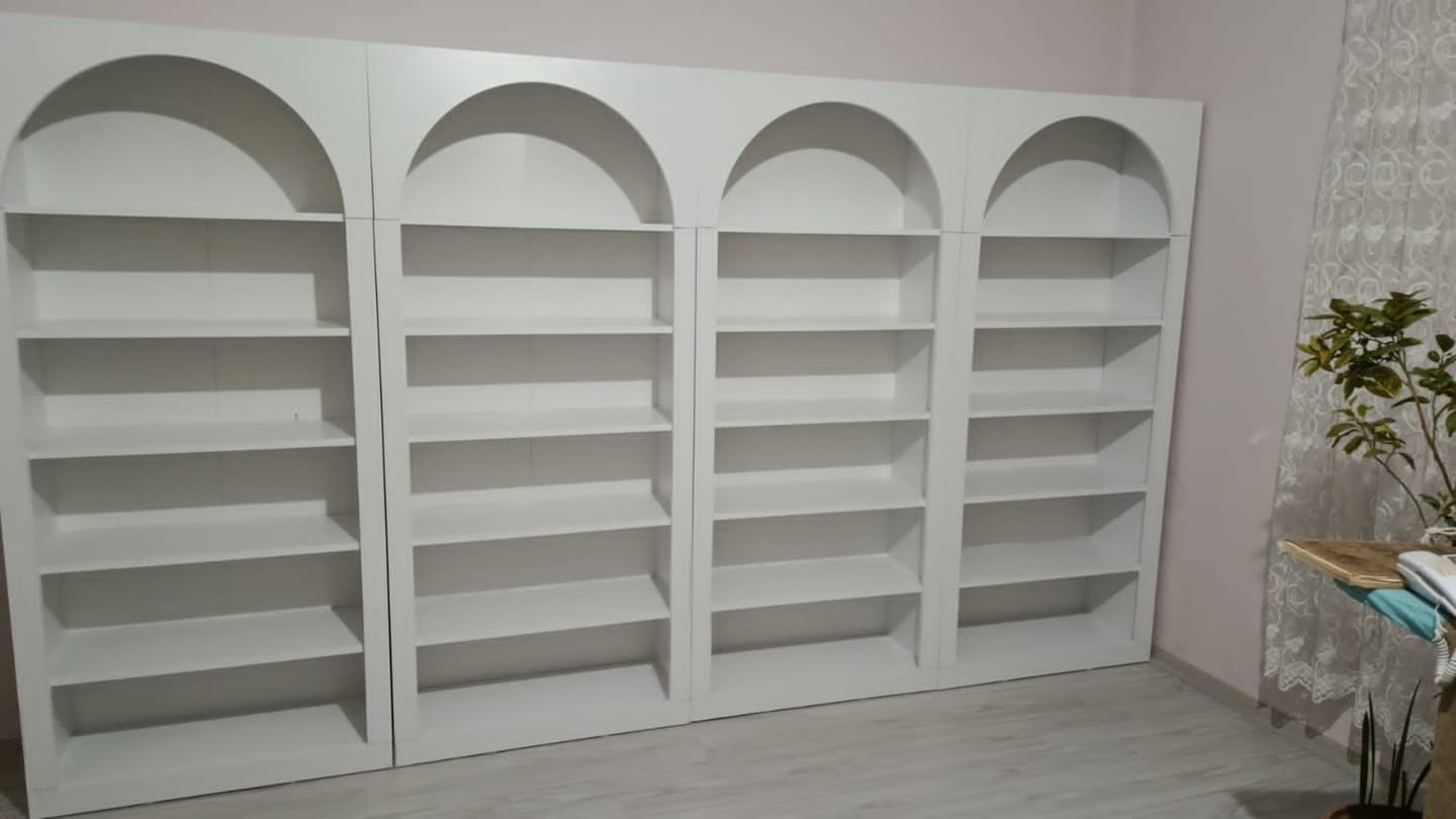 Customer photo review of Rani HC116 Kitaplık 6 Raflı Çalışma Odası Kütüphane Modern Duvar Rafı Beyaz