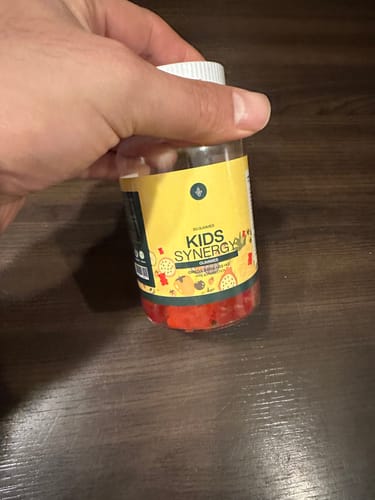 Customer photo review of Organicleaf | Kids Gummies