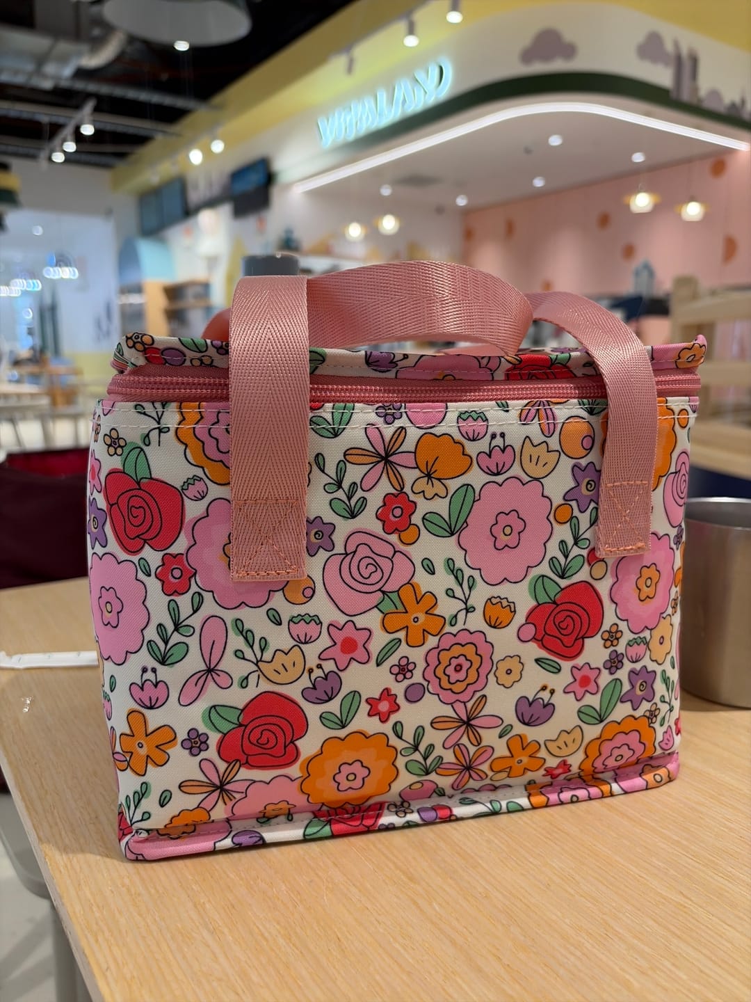 Customer photo review of Paloma lunch bag
