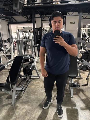 Customer photo review of Training Sport Tee - Navy Blue