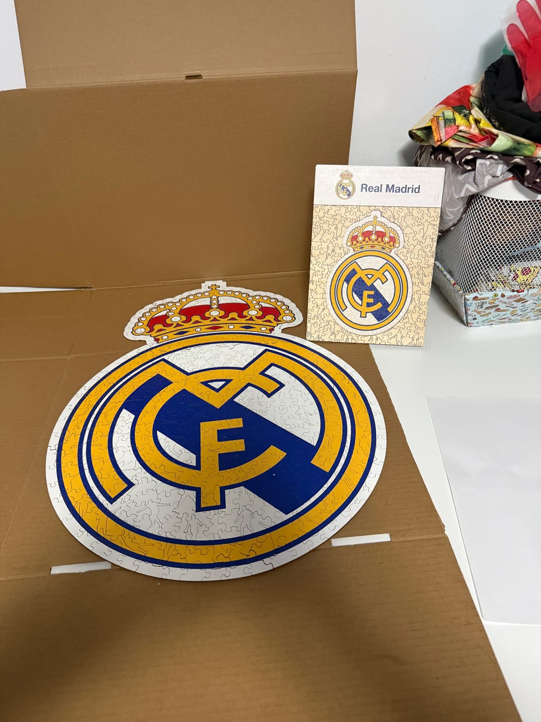 Customer photo review of Real Madrid CF® Logo - Puzzle de Madera