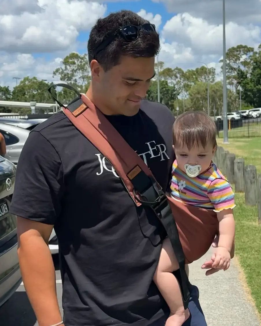 Customer photo review of POUCH™ TODDLER CARRIER