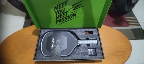 Customer photo review of ENFLEXY Full foam core & Toray T700 Carbon fiber pickleball paddle