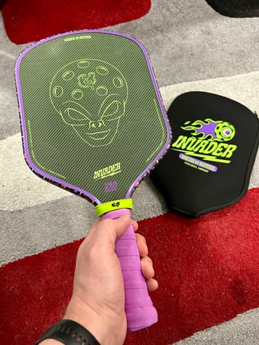Customer photo review of The Invader 16mm Pickleball Paddle(Blemish)(Paddle & Cover No Box)