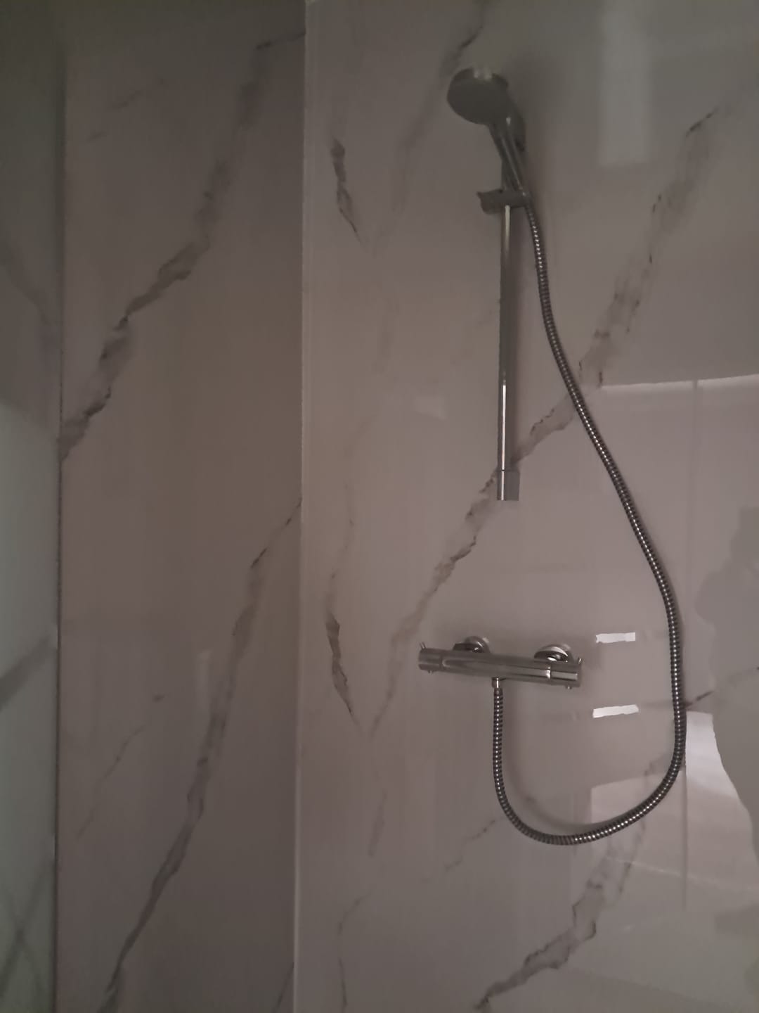 Customer photo review of Colle High Tack 290 ML Premium