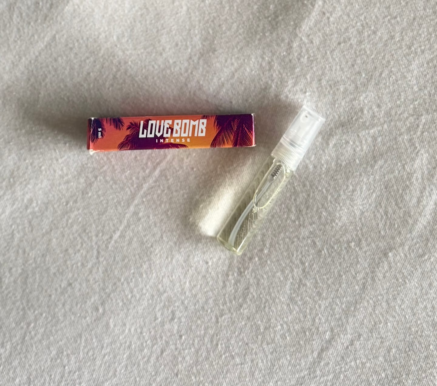 Customer photo review of LOVE BOMB -  Unisex Parfum