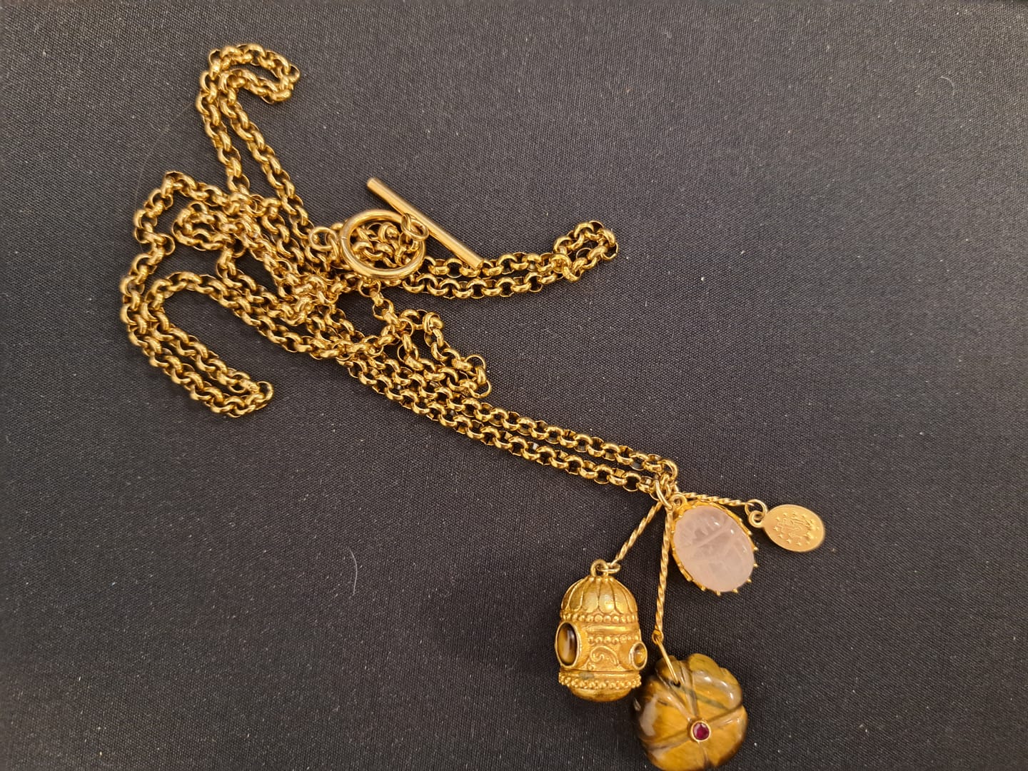 Customer photo review of Sautoir Florentin – l’éclat des talismans