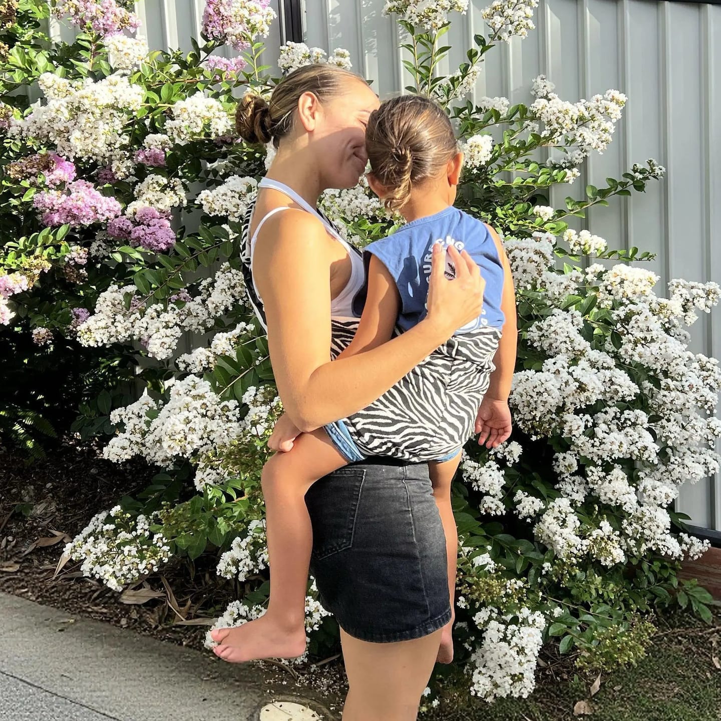 Customer photo review of POUCH™ TODDLER CARRIER