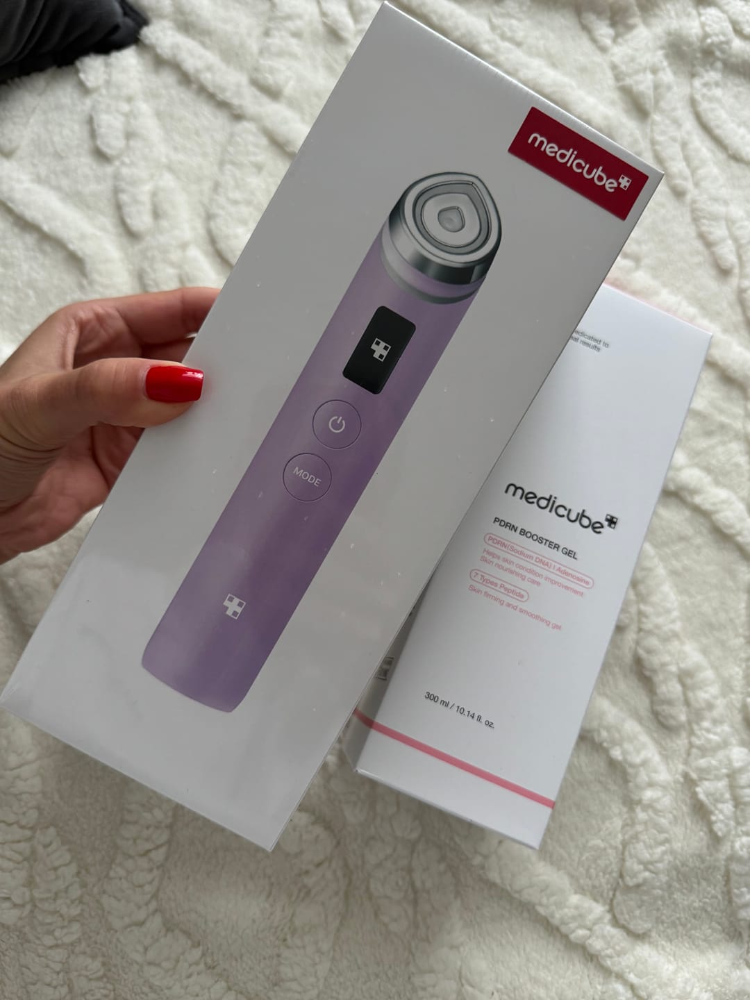 Customer photo review of Mikrostimulācijas ierīce ādas kopšanai Medicube AGE-R Booster Pro