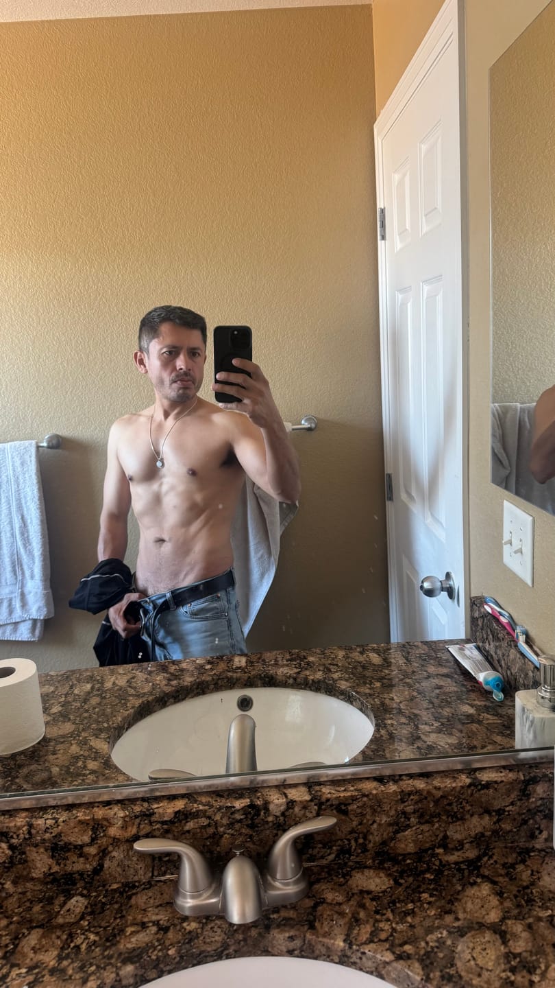 Customer photo review of 🎁 Add 2 Inches to Your Arms: The 1,000-Rep Gauntlet Workout Program (100% off)