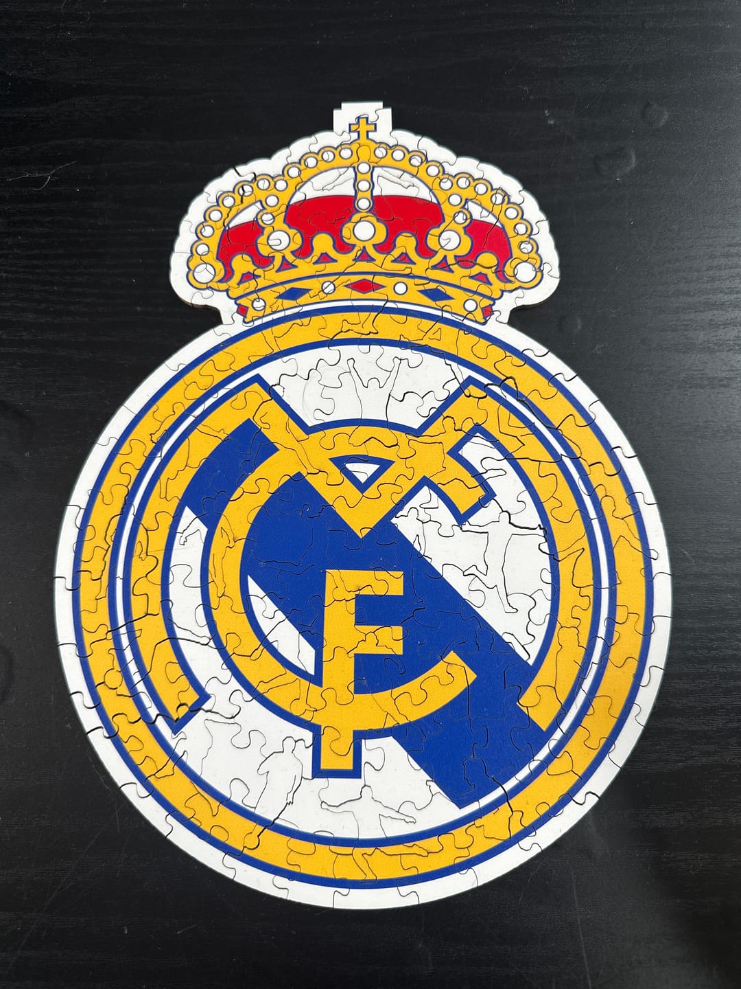 Customer photo review of Real Madrid CF® Logo - Wooden Puzzle