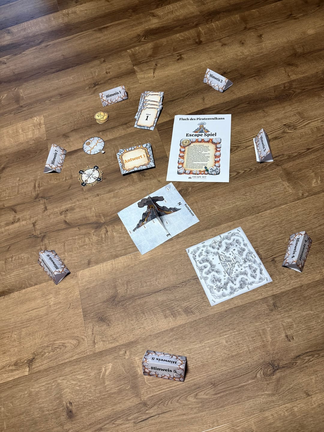 Customer photo review of Fluch des Piratenvulkans - Escape Room zum Ausdrucken